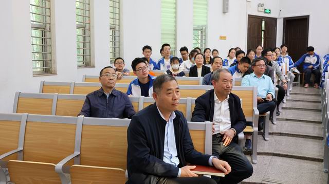 调整大小 3校长和书记.JPG