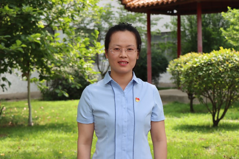 甄忠艳.jpg 甄忠艳.jpg