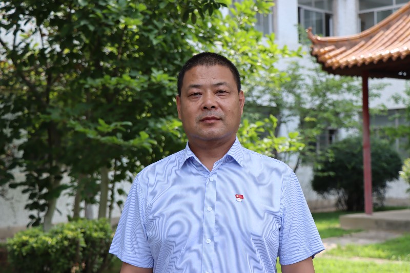 杨振江.jpg 杨振江.jpg