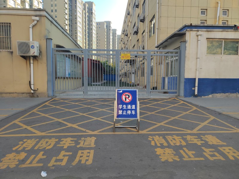 消防通道.jpg 消防通道.jpg