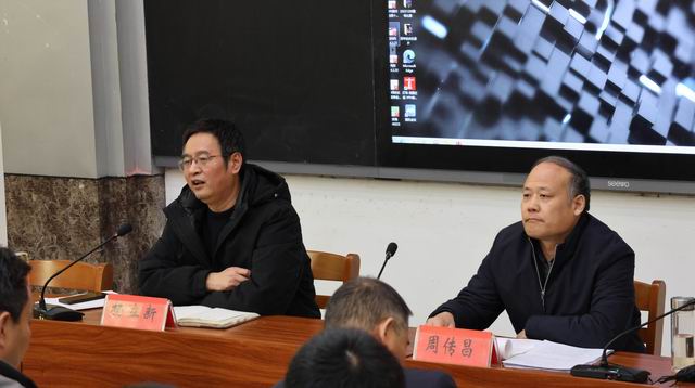 调整大小 枣庄市教育科学研究院高中教育研究室主任杨立新作视导总结.JPG