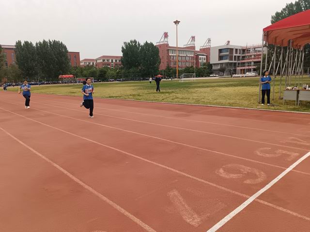 调整大小 比赛2.jpg