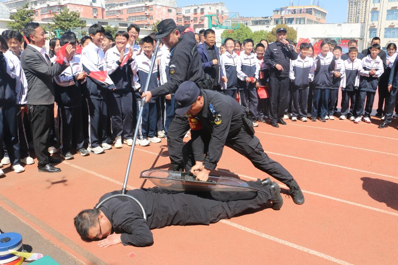 9.JPG