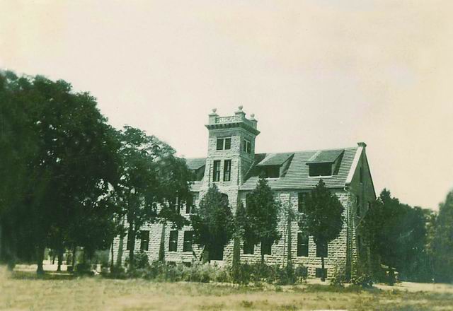 调整大小 3、弘道院教学楼全景.jpg