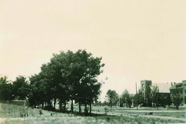 调整大小 通往女生宿舍路.jpg