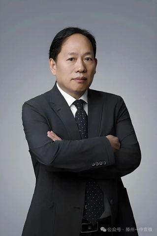 调整大小 杨其峰.jpg