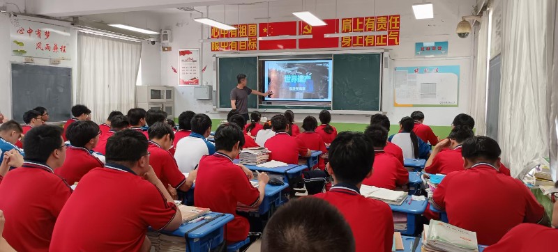 10班王乐学科微讲堂.jpg