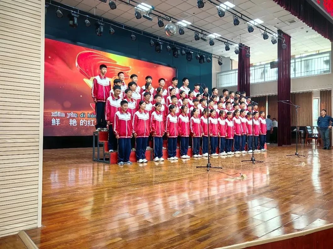 简篇-滕州市至善学校七年级“六声教育·五育融合”之“军歌嘹亮 班歌飞扬”歌咏比赛