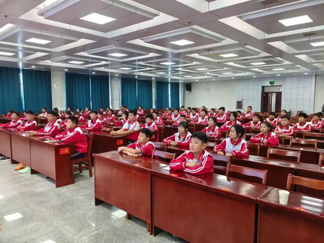 简篇-2024年度滕州市增强青少年体质“四防三进”专家走进至善学校活动纪实