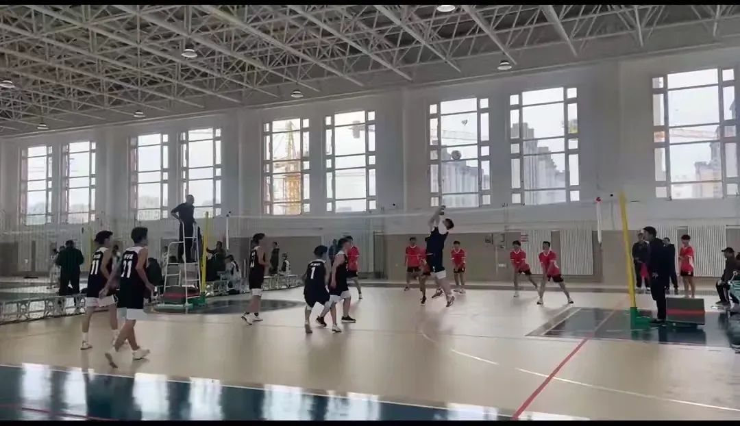简篇-【喜报】至善学校在滕州市第一届中小学生运动会排球比赛中勇夺佳绩！
