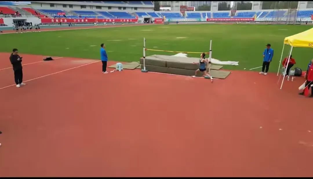 简篇-“六声”教育 活力至善----我校在滕州市中小学运动会中喜获佳绩！