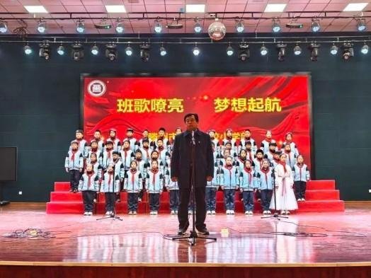 简篇-【善城善校】【全环境立德树人】班歌嘹亮，梦想起航——滕州市至善学校小学部举行优秀班歌展评活动