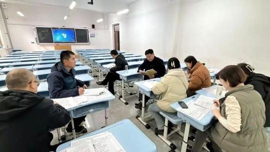 简篇-青蓝同盛绽芳华课堂过关促成长