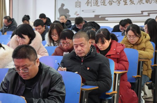 C:/Users/w1568/Desktop/图片/党员警示教育会议图片4.JPG党员警示教育会议图片4