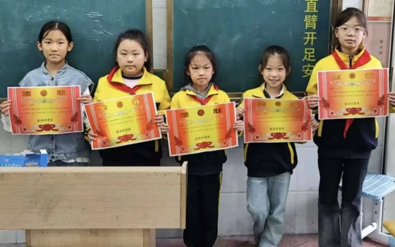 efdfc229801043d6fd9e6e300a338500ec4c8c49