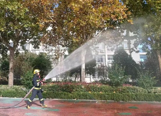 简篇-滕州市至善学校七年级消防演练活动