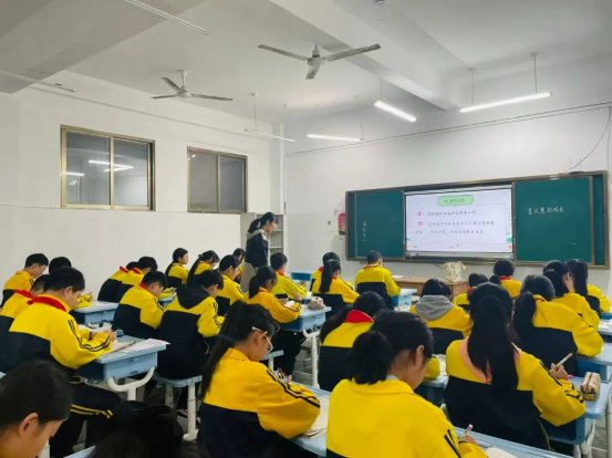 9300ace0d894713ca95684d4bec7437b4bf7ebc6