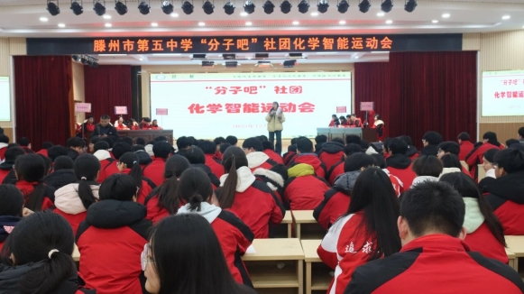 dabf41afb91782a0d43ff04a94b3a33e