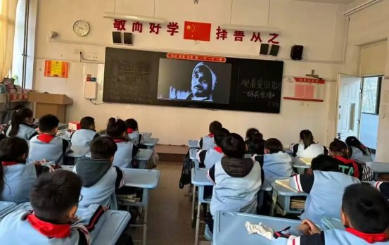 简篇-滕州市至善学校少先队大队部“红领巾的光影记忆”活动纪实