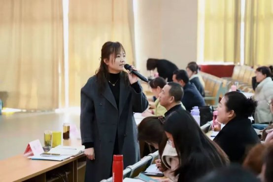 简篇-“携手话英语，示范展风采”-滕州市初中英语学科教学研讨会
