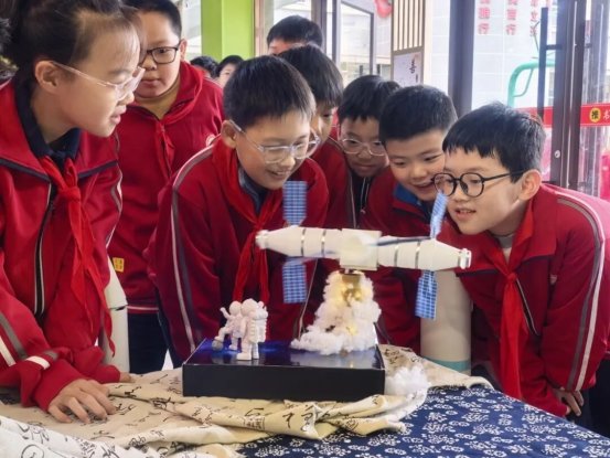 d4c0de3c94ee4e58ea53771a918d6d1b716b40c3