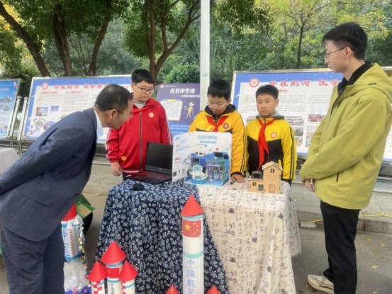 2295c8ab3c9517590f49574fc512a43312c85b4e