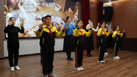 97a9f812c00f6a1af5e44b38b613b81bd878cc04