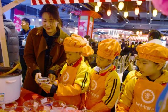 dbc8df923e18e7823a7273beab2501c2439ef0d9