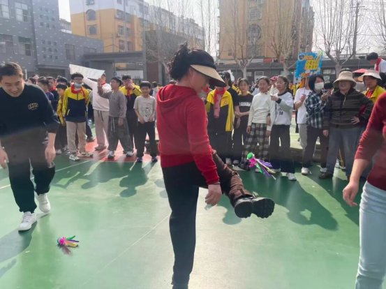 f26772cde28b27c752345172c1630645101c59ad