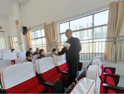 滕南中学英语教学研讨工作简报