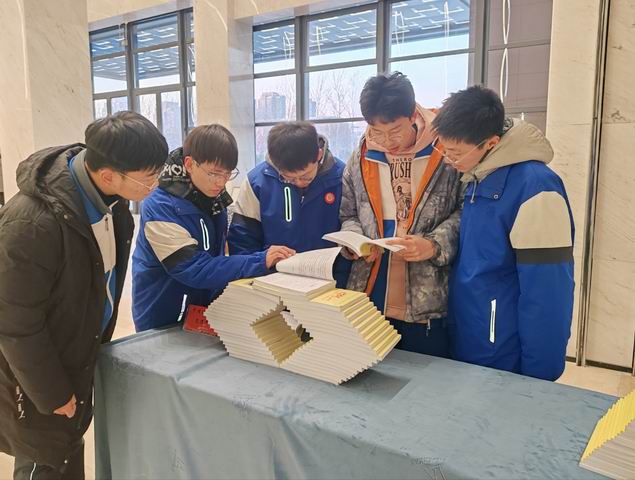 品牌建设滕州一中铸牢中华民族共同体意识教育成果展开幕