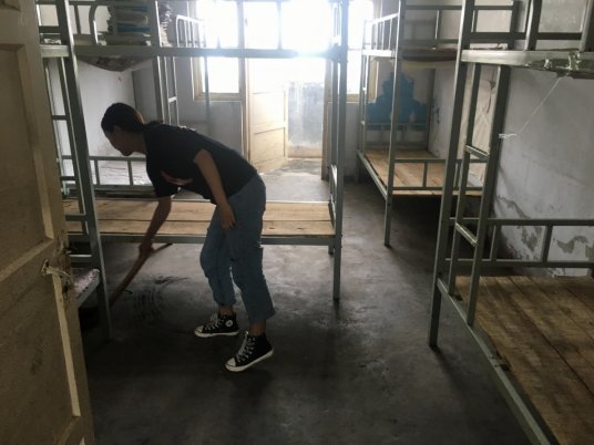 C:UserszcwDesktop2019届高三学子离校微信图片_20190604164748.jpg