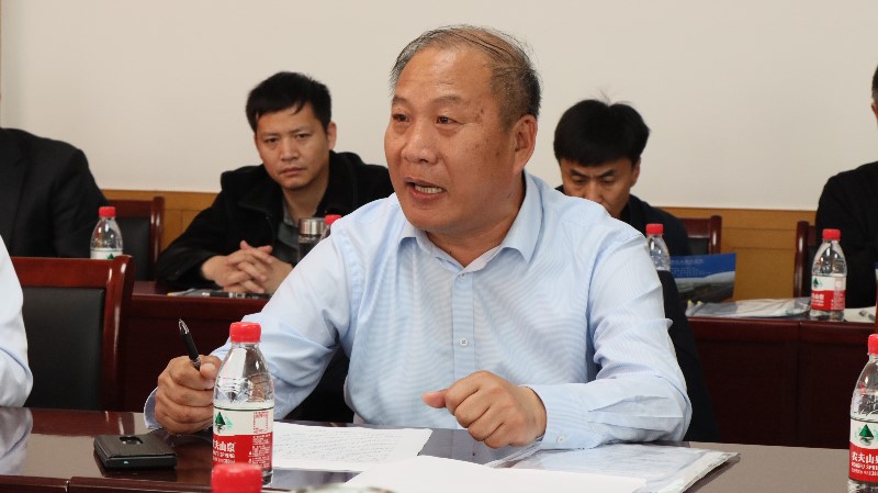 山东省高中物理特级教师工作坊交流研讨会在滕州五中举行