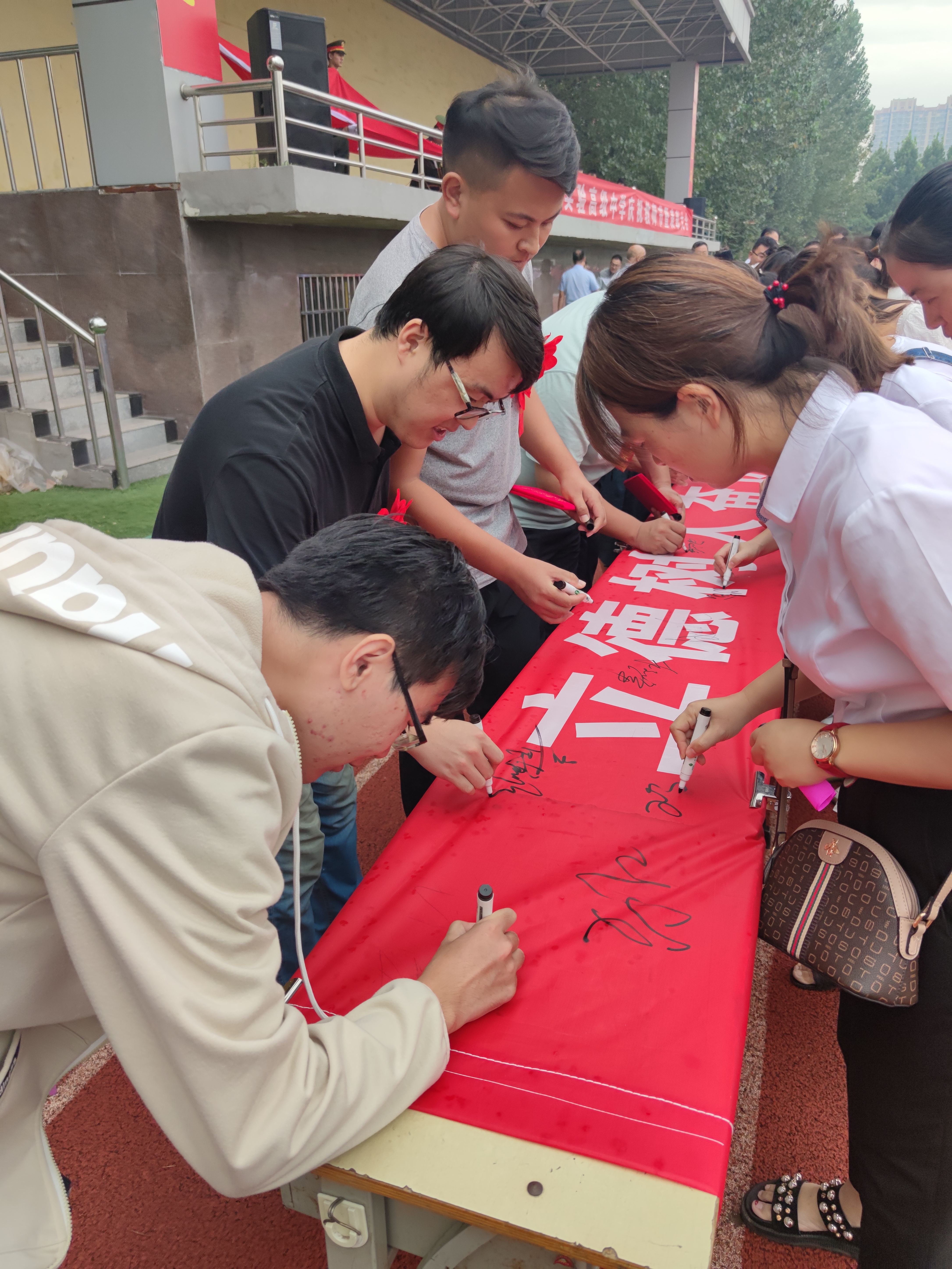 图片1